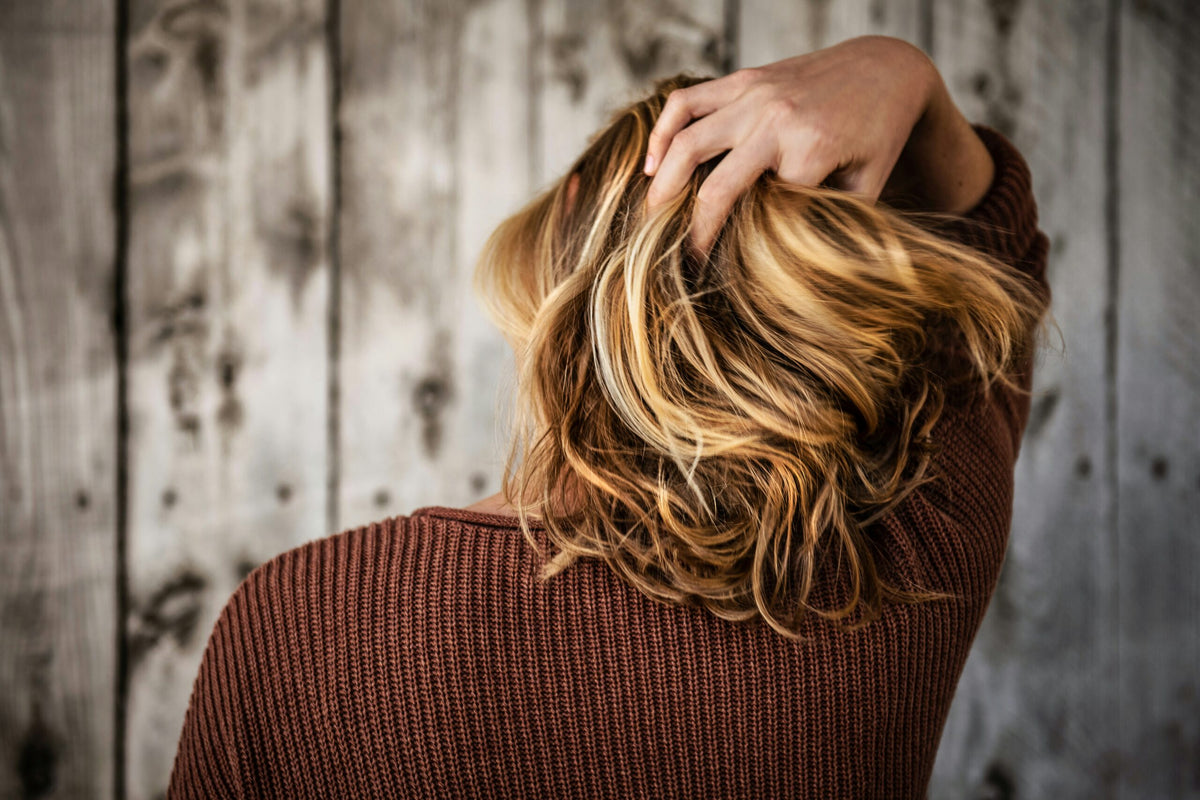Picor en el cuero cabelludo: ¿dermatitis atópica o algo más?
