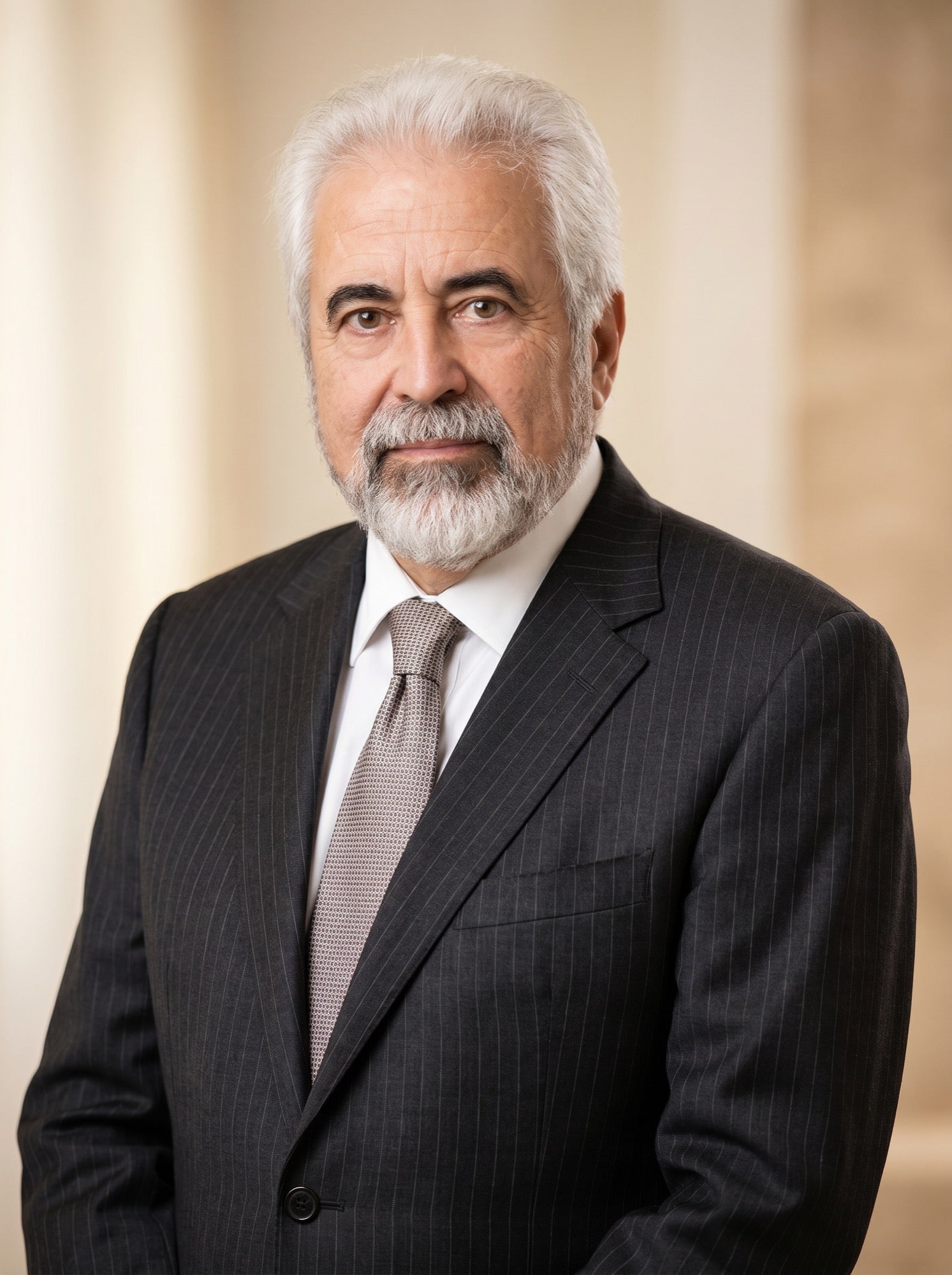 Dr. Antonio Parente